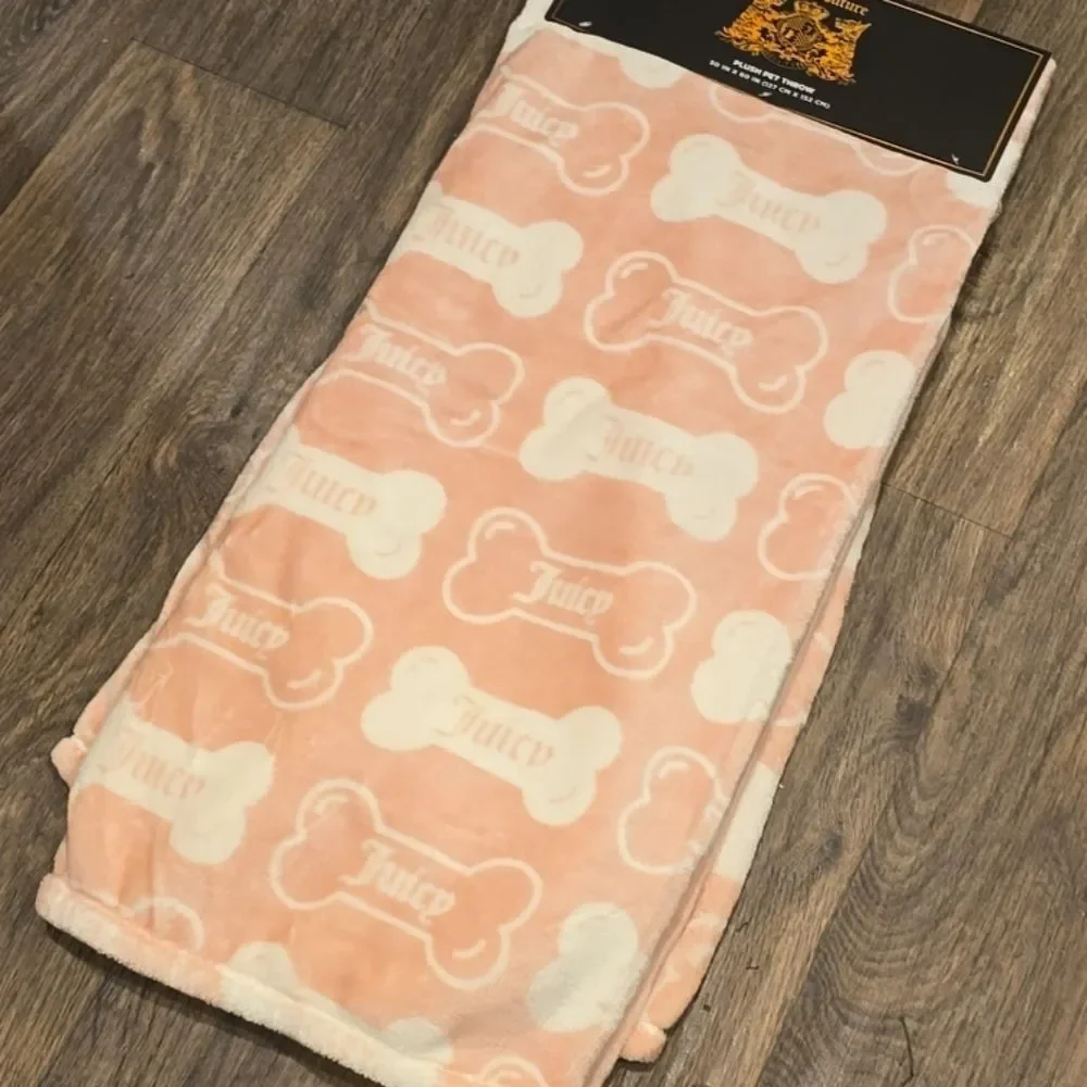 Juicy Couture Signature Logo Bones Plush Pet‎ Throw Blanket